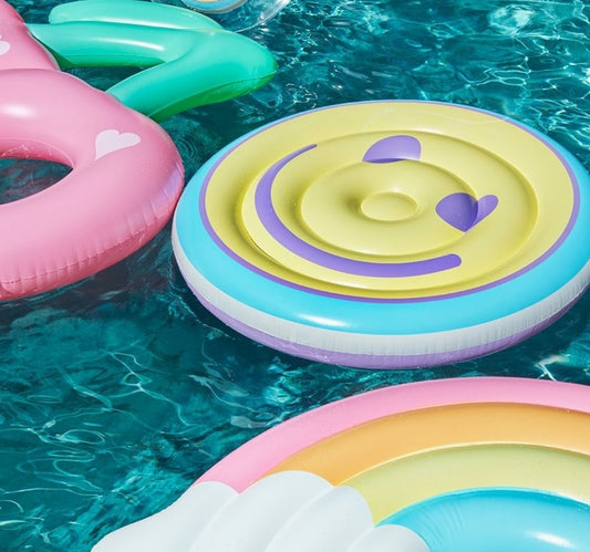 NEW Stoney Clover LN Smiley Face Pool Float