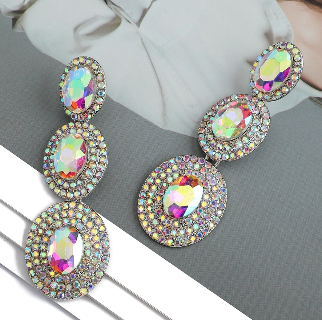 Full Crystal Elegant Earrings