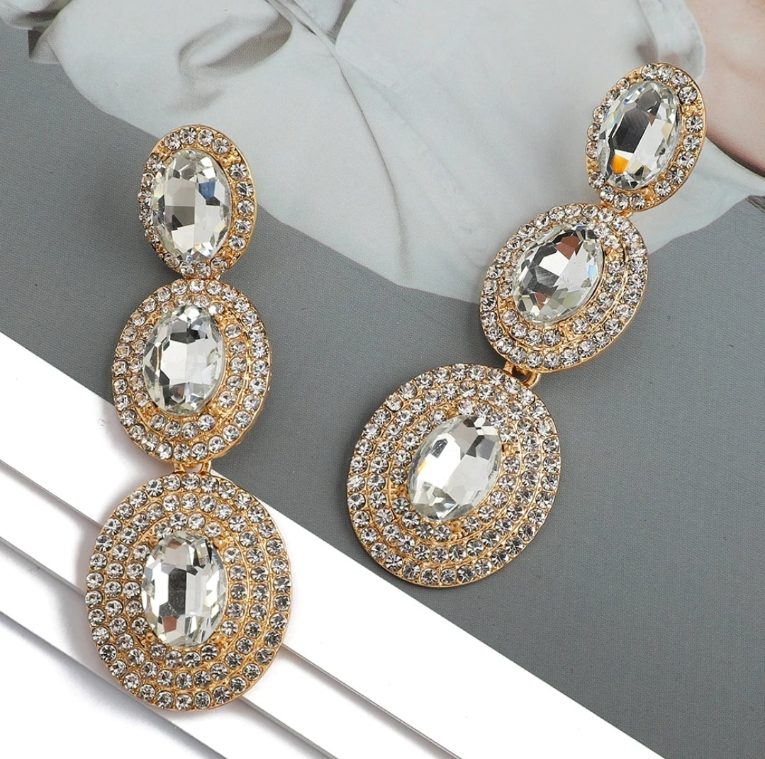 Full Crystal Elegant Earrings