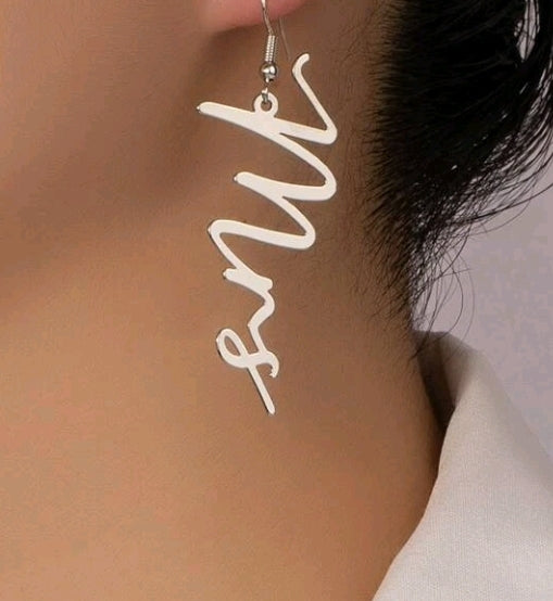 Mrs, Earrings (Silver or Gold)