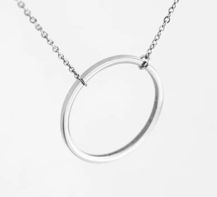 Stainless Steel Circle Slide Pendant w/ a Rolo 18in Chain