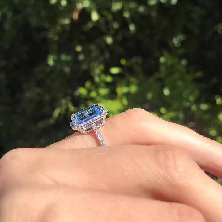 Elegant Large Blue Stone with AAA Cubic Zirconia, Silver Plated Ring